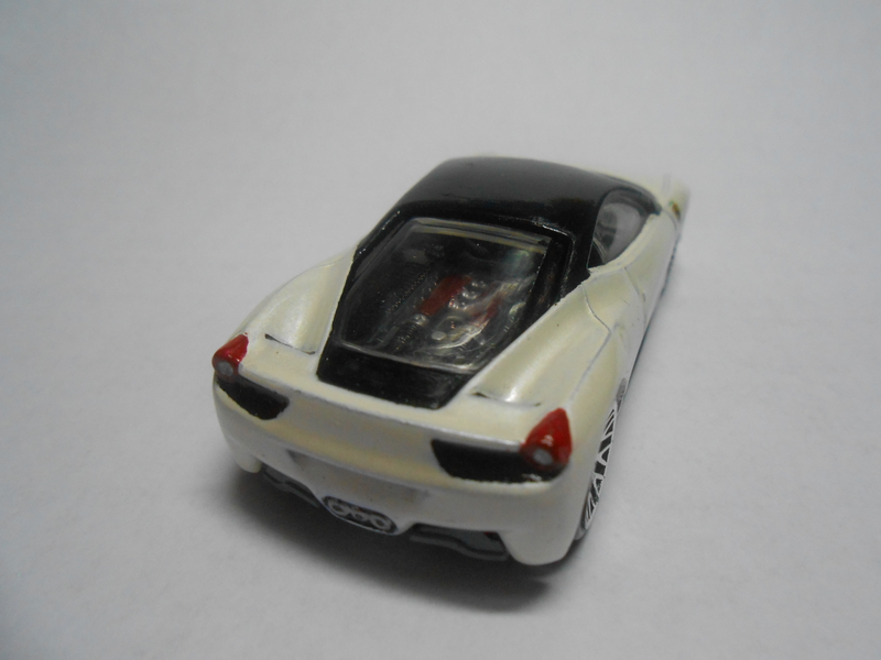 Illustration for article titled Putting details on the Hotwheels Ferrari 458 Italia